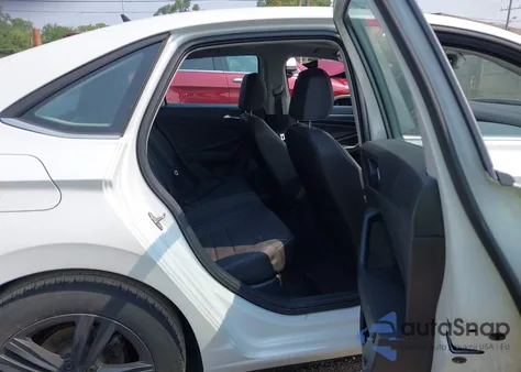 2023 Volkswagen Jetta 1.5T Se from USA, damaged, VIN 3VW7M7BUXPM056379